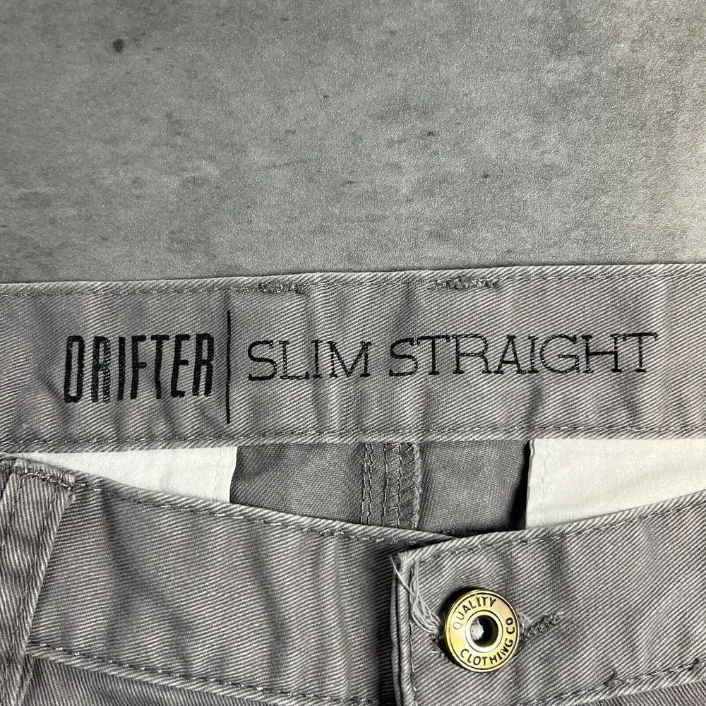 Free World‎ Pants Men 30x31 Gray Chino Trouser Straight Leg Skate Grunge Minimal